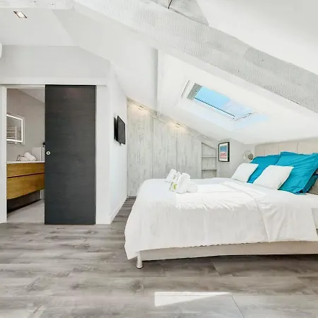 Duplex Riviera - Comfortable In Cannes