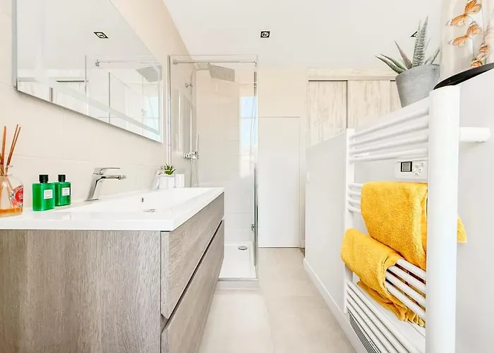 Duplex Riviera - Comfortable In Lägenhet Cannes