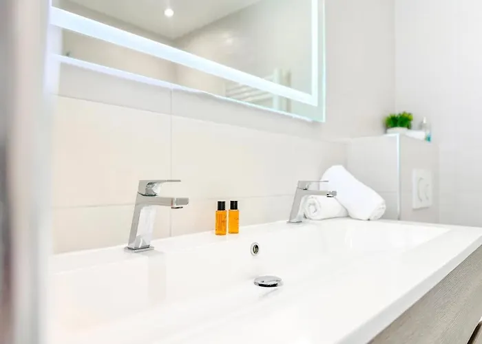 Duplex Riviera - Comfortable In Lägenhet Cannes